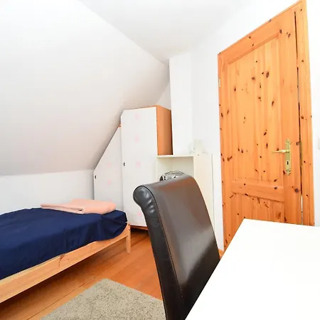 Haus Liliput Feriehus *